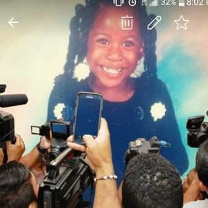 Meet your Posher, Candice